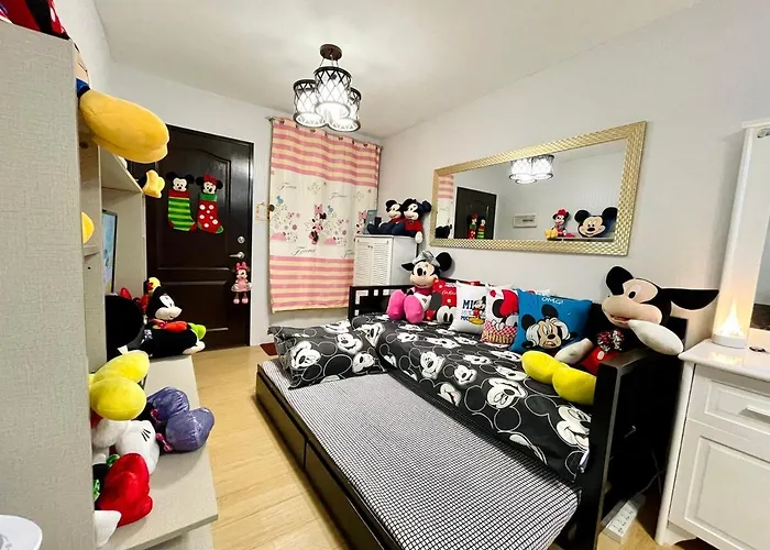 Staycation With Mickey & Minnie One Oasis Pasig *