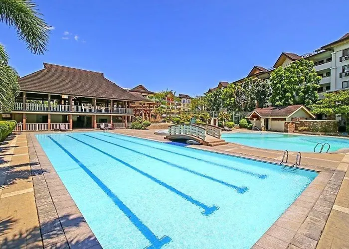 Staycation With Mickey & Minnie One Oasis Pasig *